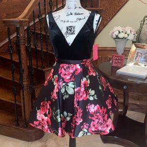 JVN by Jovani Semi Formal Dress, Size 0